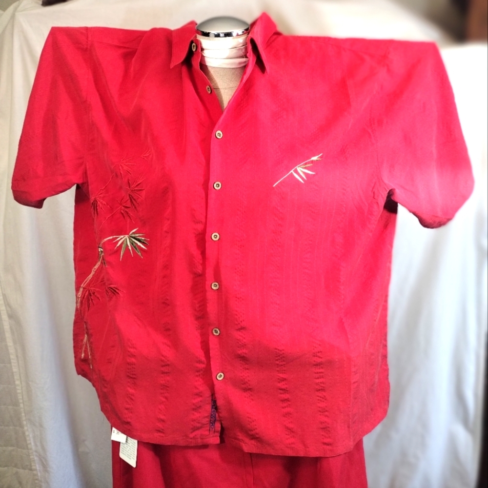 Bamboo Cay ButtonUp Hawaiian Shirt Women, Red, Green Floral, 4X
